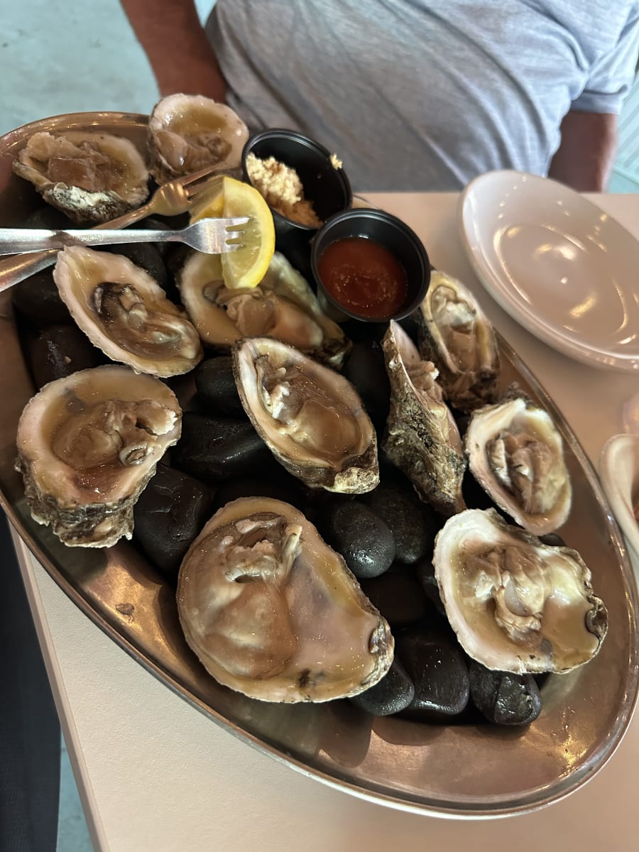 Oyster Shucker Craft & Draft – photo 5